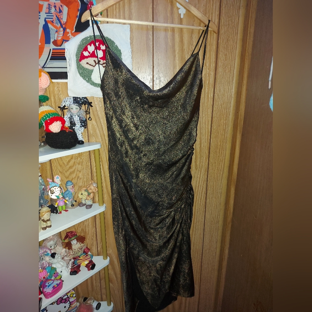 Elegant Gold Dress